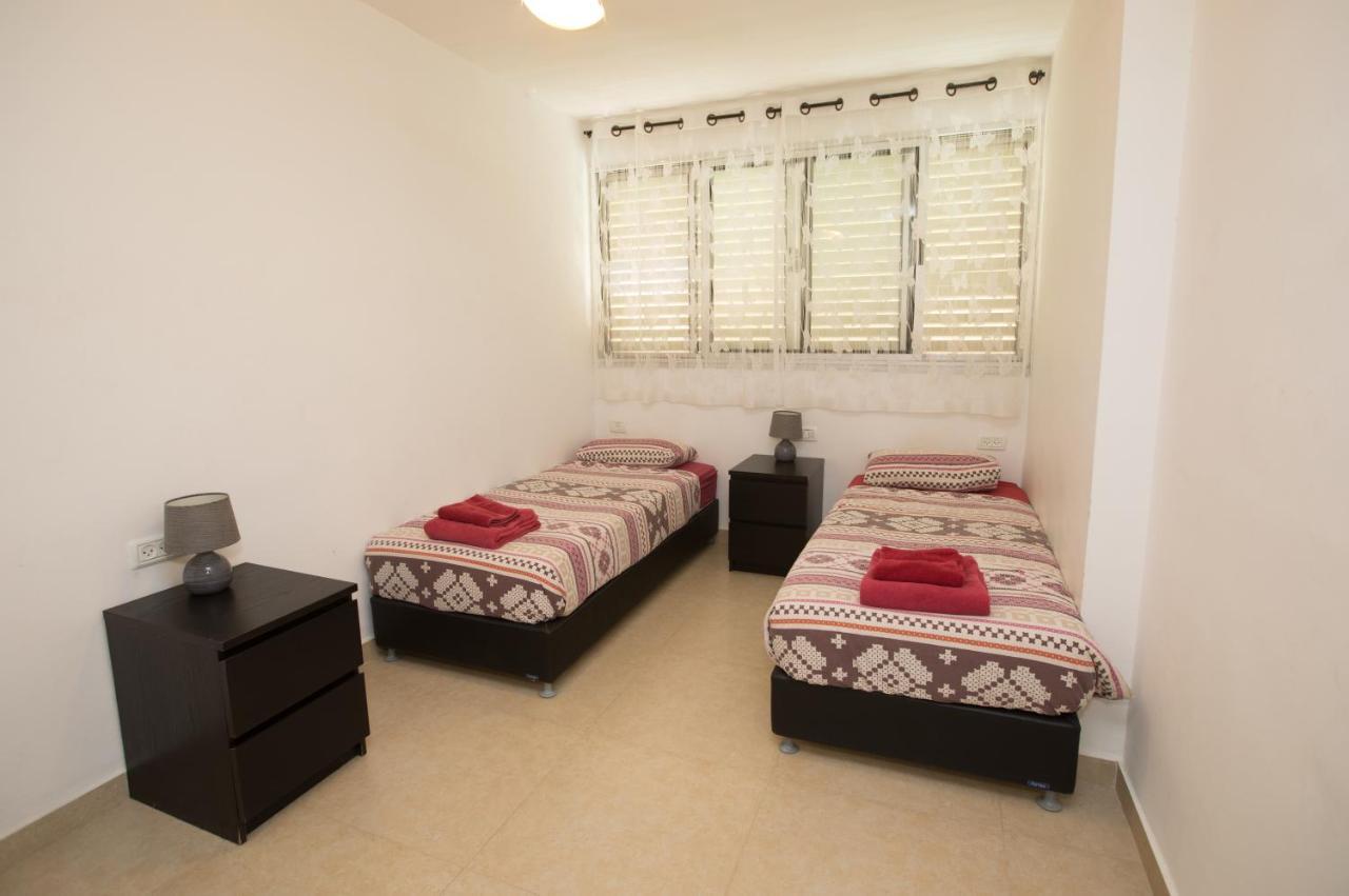 Hadass Desert Inn Dimona Exterior foto